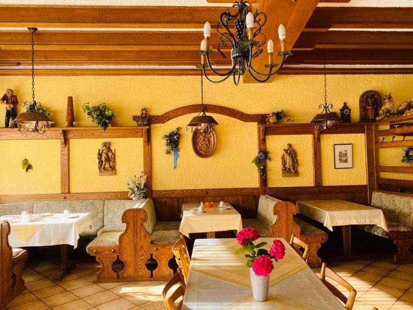 Gasthaus Castor Klotten Eksteriør bilde
