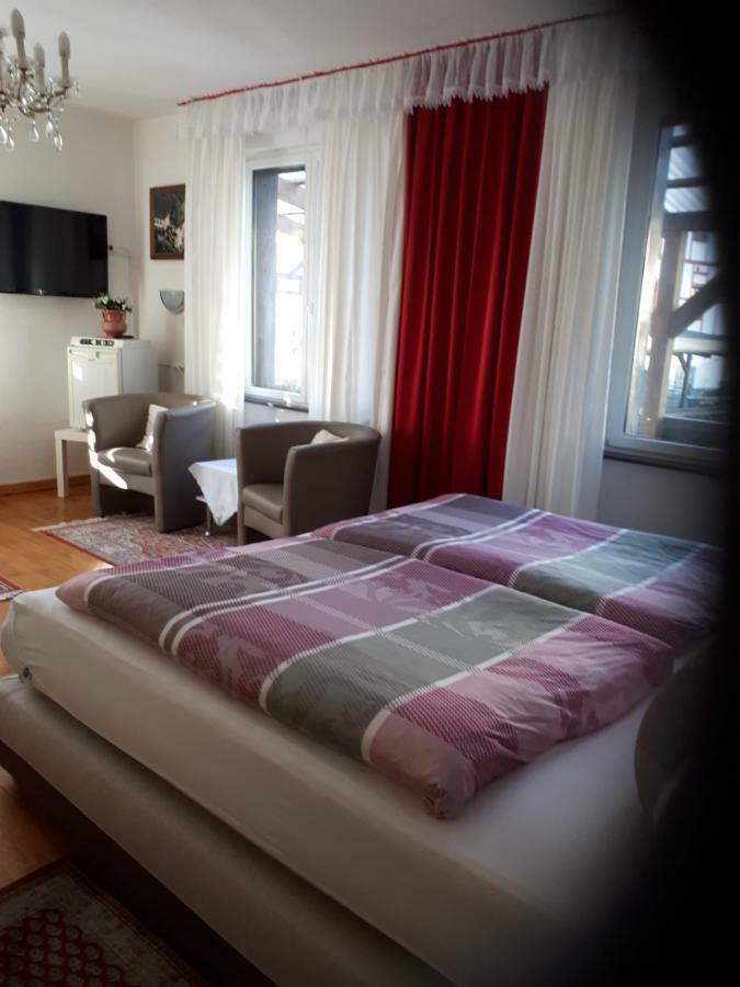 Gasthaus Castor Klotten Eksteriør bilde